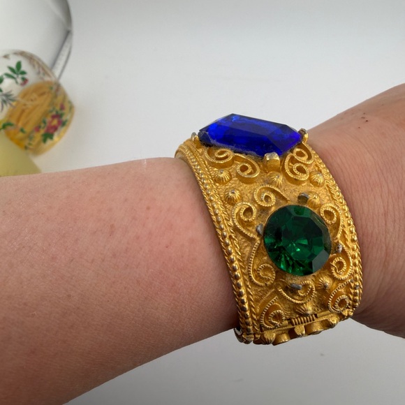 Vintage Maresco Jeweled Chain Necklace and unsigned Matching Cuff - Picture 11 of 15